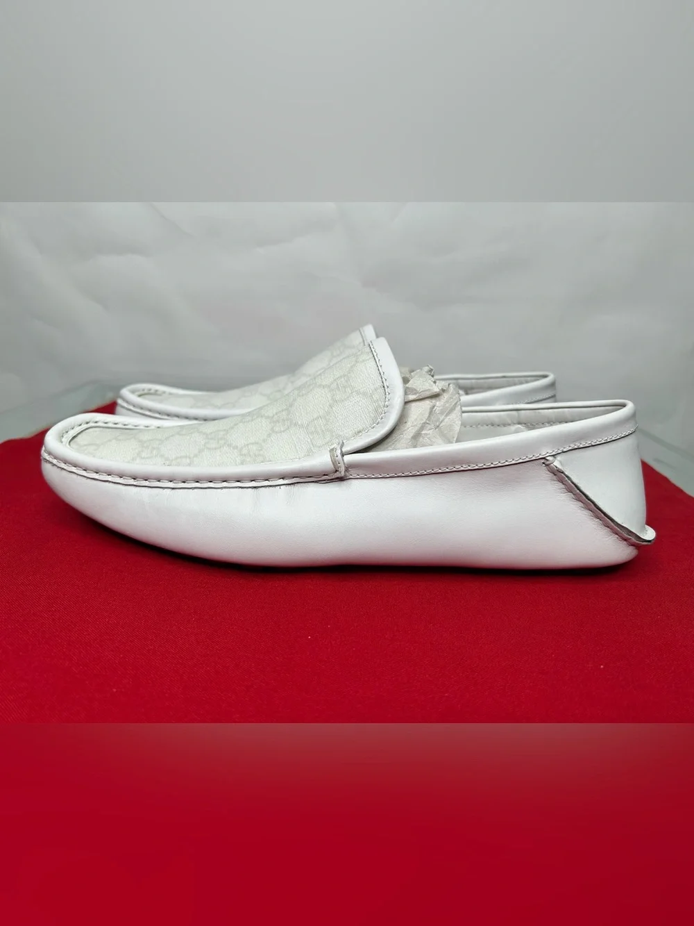 Gucci Loafers Drivers Leather White GG  Monogram Slip On Loafers Gucci Loafers Drivers Leather White GG Monogram Slip On  main image 2